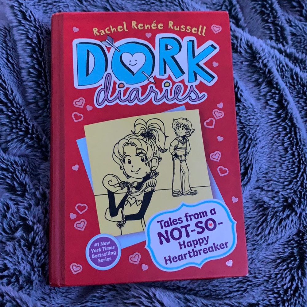 Dork Diaries by Rachel Renée Russel